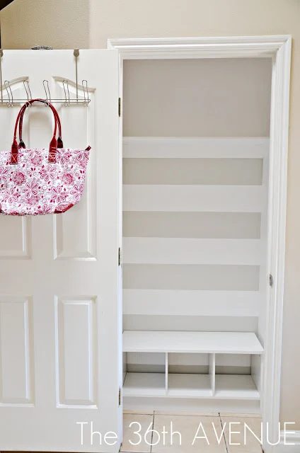 11 How To Contain The Clutter In Your Entryway A Handmade Solution By The 36th Avenue Featured On @Bekob