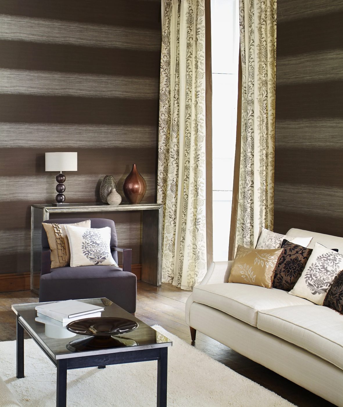 Fabric Wallpaper: 15 Helpful Tips From Experienced DIYers