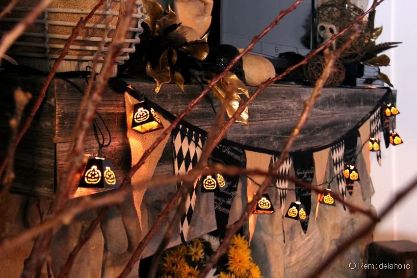 Fall-mantel-and halloween-mantel-decor-options-8