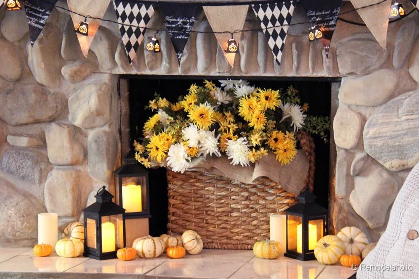 Fall and Halloween Mantel
