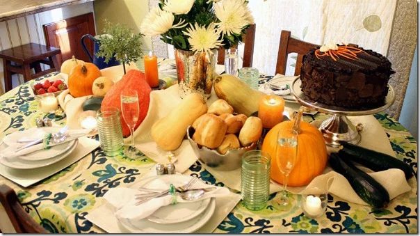 Fall Bounty tablescape Thanksgiving Table setting (2)