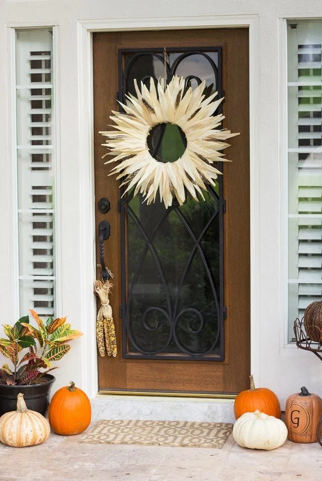 Fall Decorating options + 25 Unique Handmade Fall Wreath options
