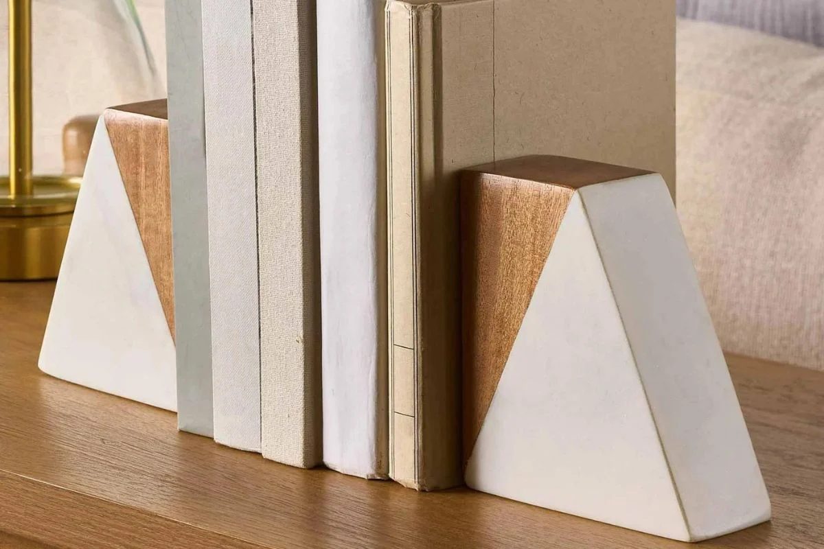 Bookends