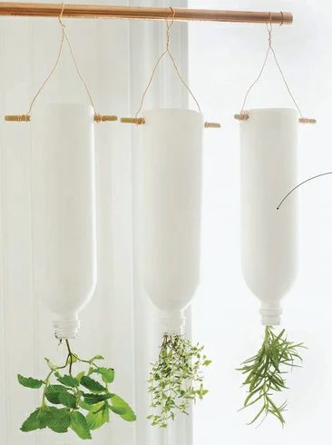 25 Fantastic Indoor Herb Garden options - Tipsaholic.com #herbs #garden