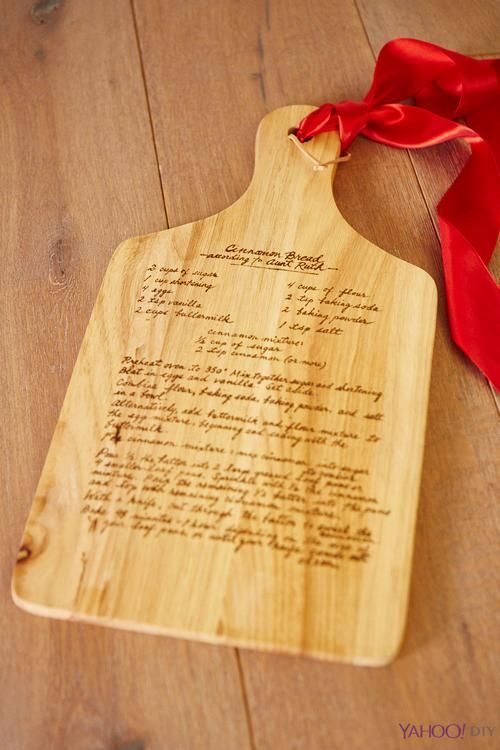 Wooden Pot Holder With go-to Recipe On Top