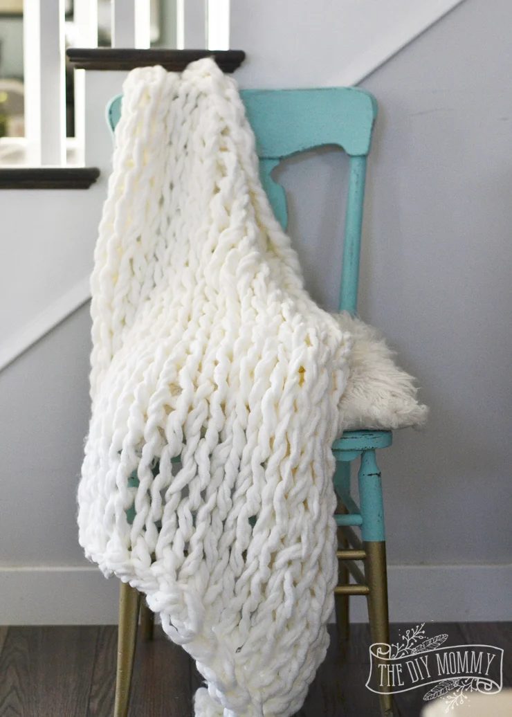 Looking to make something special for gift giving this holiday season? Try one of these 20 Fantastic Handmade Gifts for under $20 featured on Bekob.com