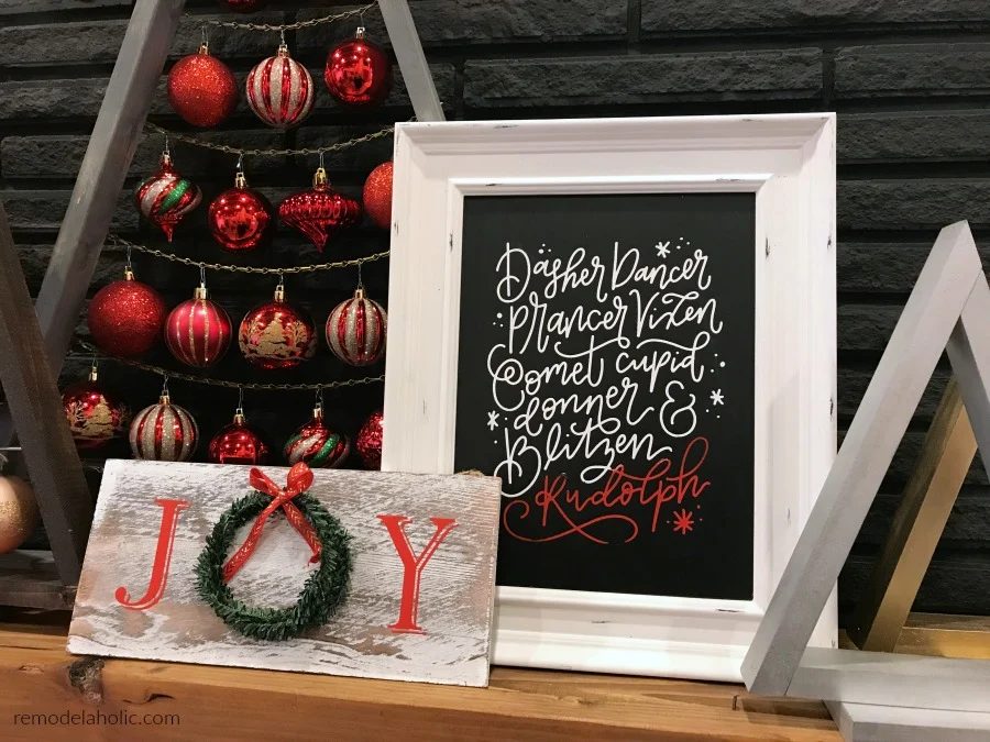 straightforward Handmade Chalkboard Signs for Christmas