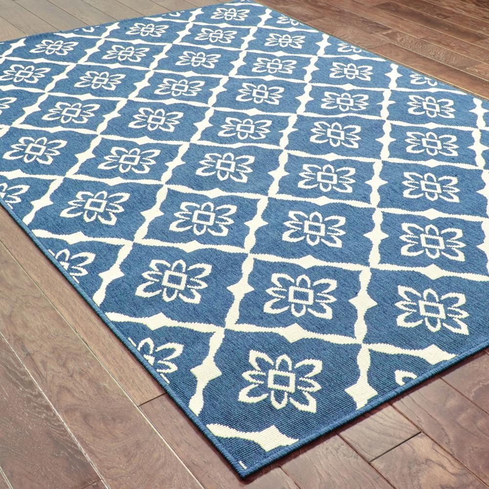 Farmhouse Homework Station 13 Blue Floral Rug