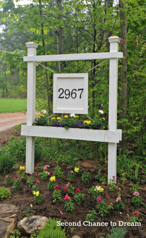 Handmade house number planter box sign - Second Chance to Dream featured on @Bekob