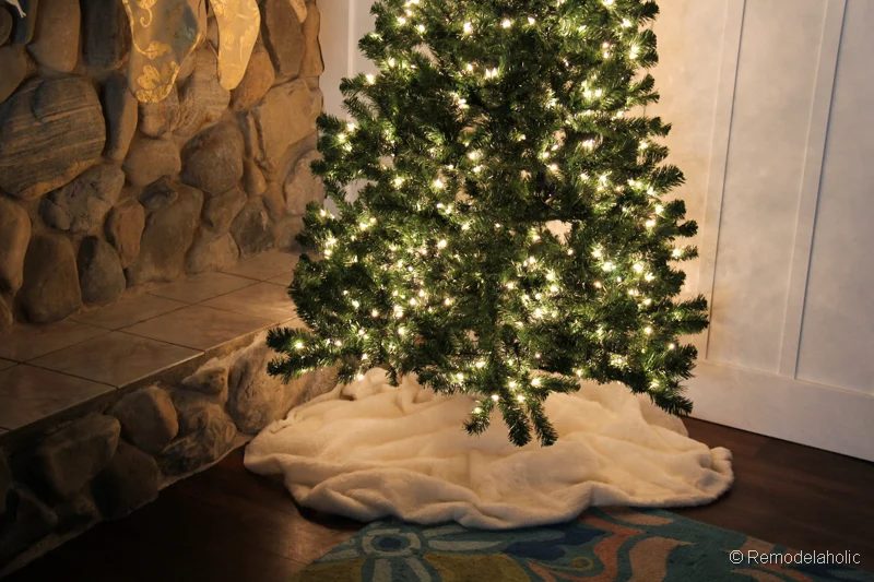 Faux Fur Tree Skirt