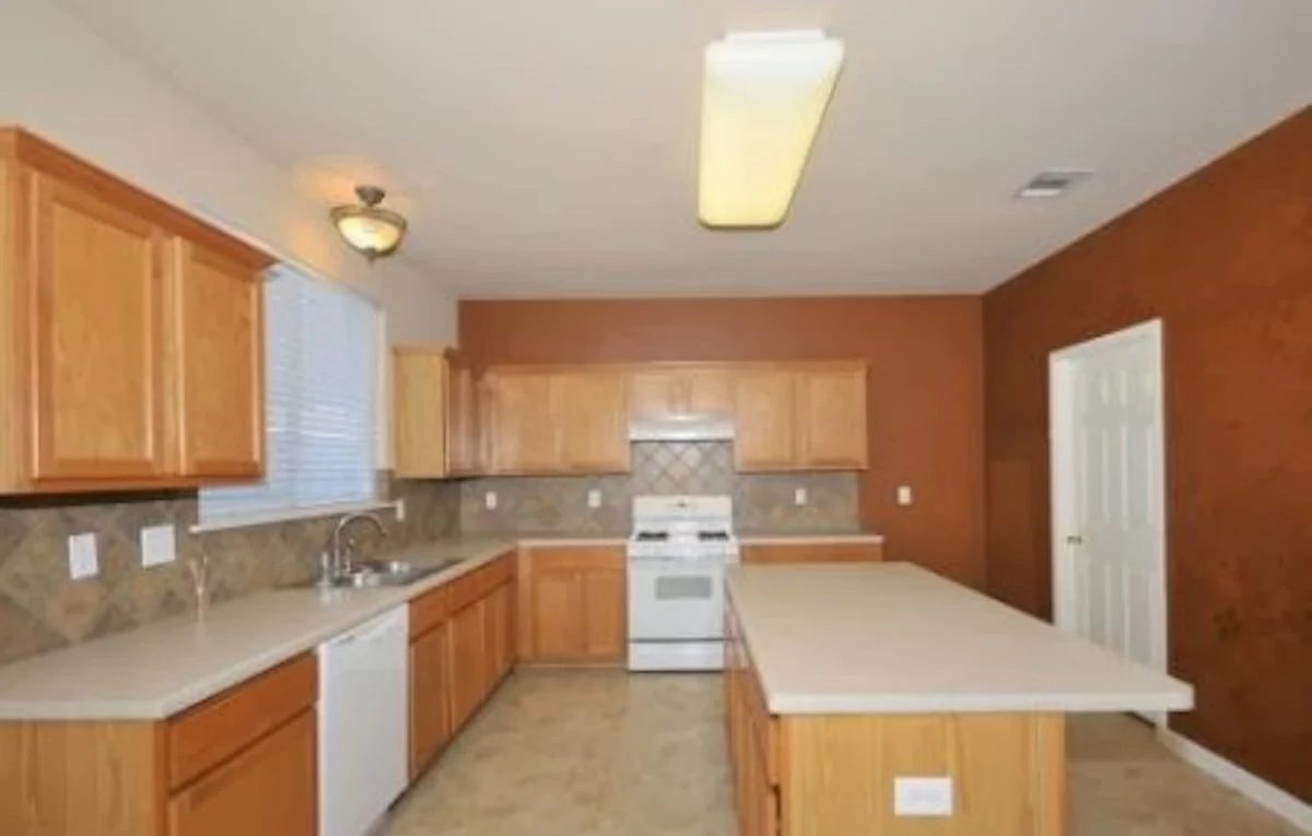 Kitchen Before Faux Reclaimed Wood Countertops The Ragged Wren On Bekob 450x287