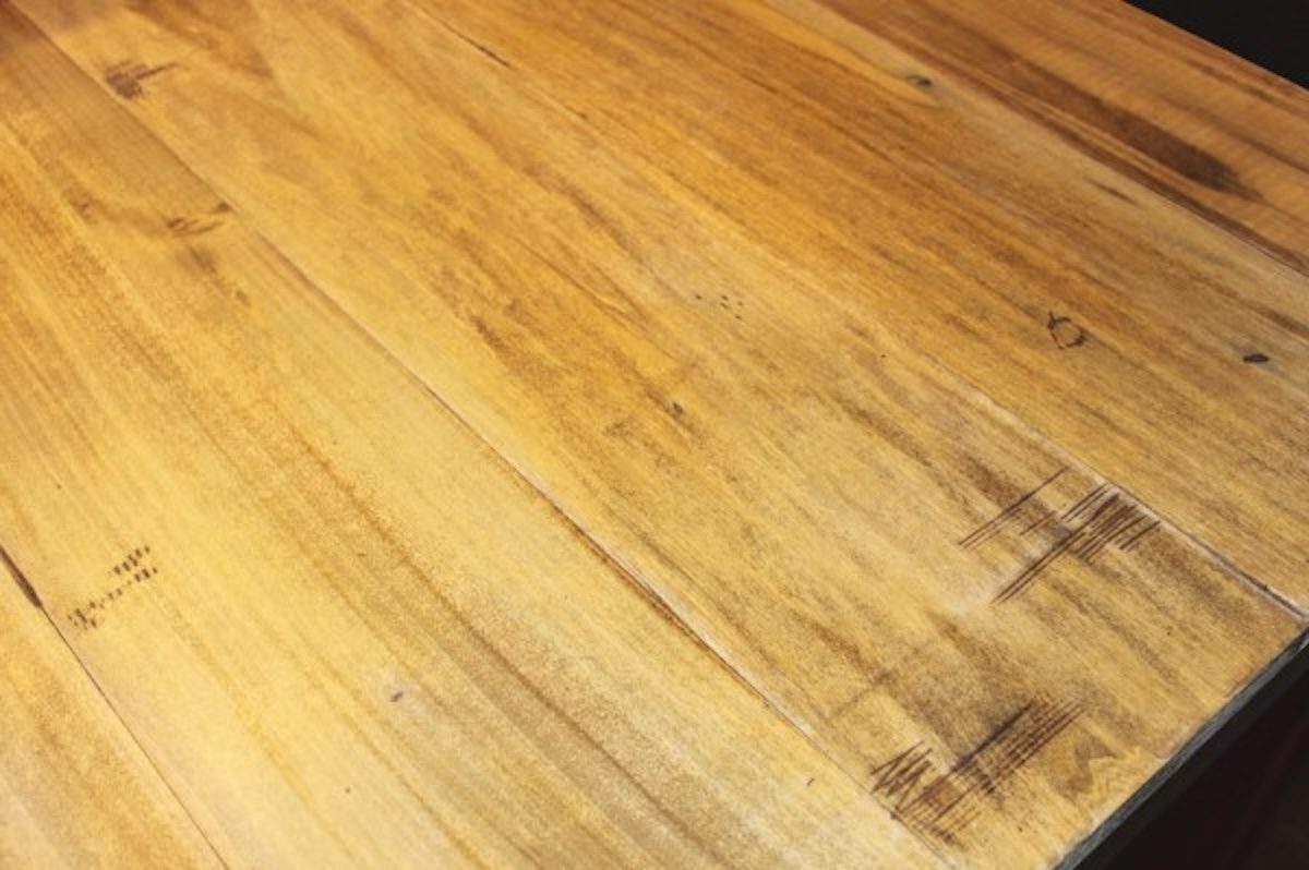 Details Of Faux Reclaimed Wood Countertops The Ragged Wren On Bekob 600x399