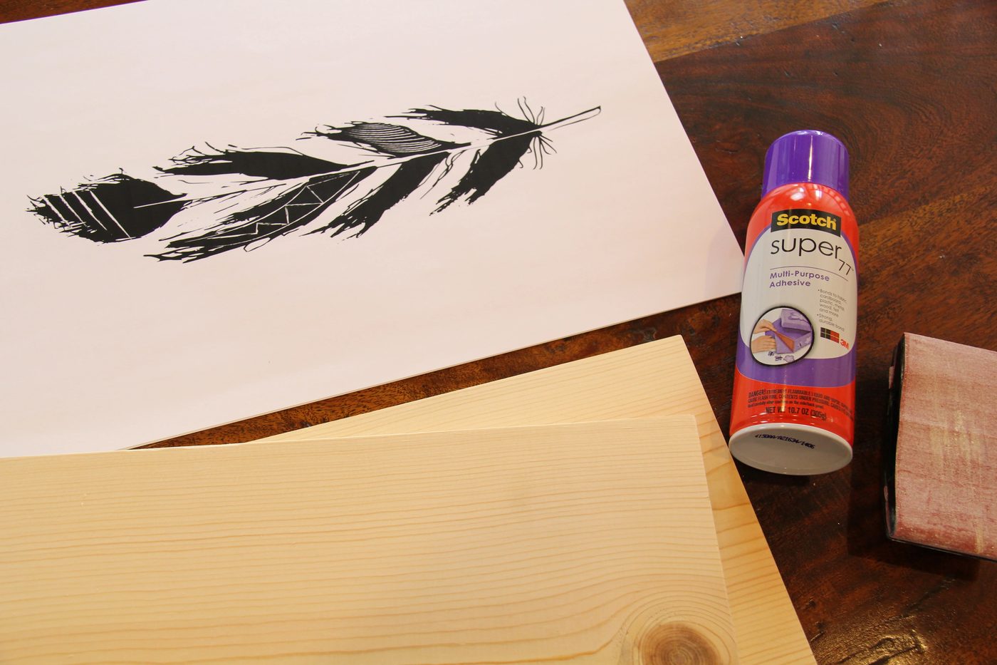 Handmade hand-drawn feather prints mounted on wood @Bekob