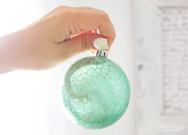 25 direct Holiday Decor, By We Lived Happily Ever After Featured On @Bekob