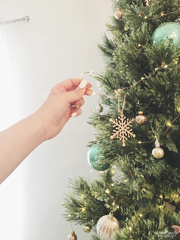 29 Copper Wire Lights For Twinkling Christmas Tree, By We Lived Happily Ever After Featured On @Bekob