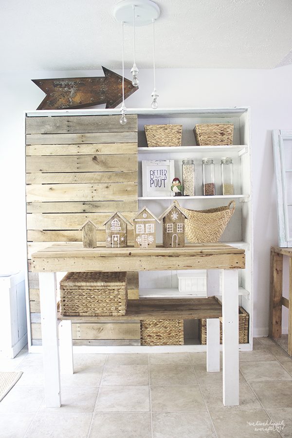 4 Rustic White Kitchen With Handmade Christmas Decor, A Christmas Home Tour By We Lived Happily Ever After Featured On @Bekob