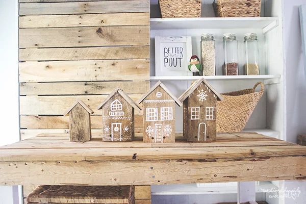 11 Pallet Wood Gingerbread Houses, Reclaimed Wood Gingerbread Houses, By We Lived Happily Ever After Featured On @Bekob
