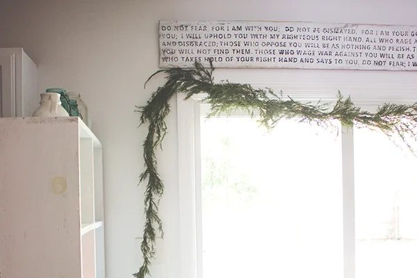 8 Handmade Fresh Pine Garland In Rustic White Kitchen, By We Lived Happily Ever After Featured On @Bekob
