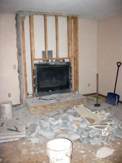 demo the fireplace, construction2style on Bekob
