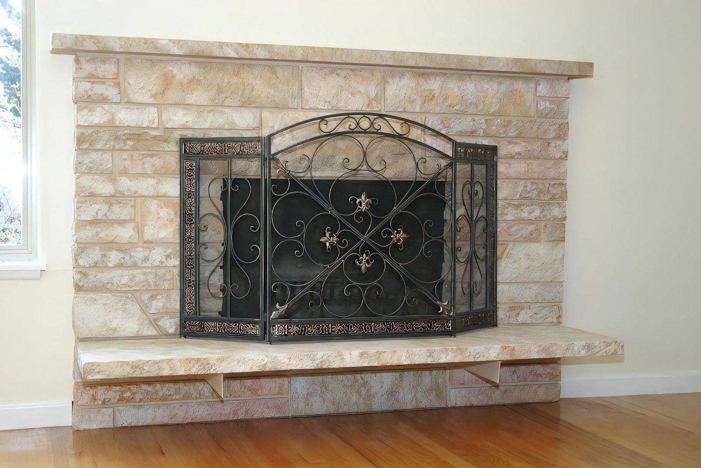Resoring Old Firepalce Brick 041837