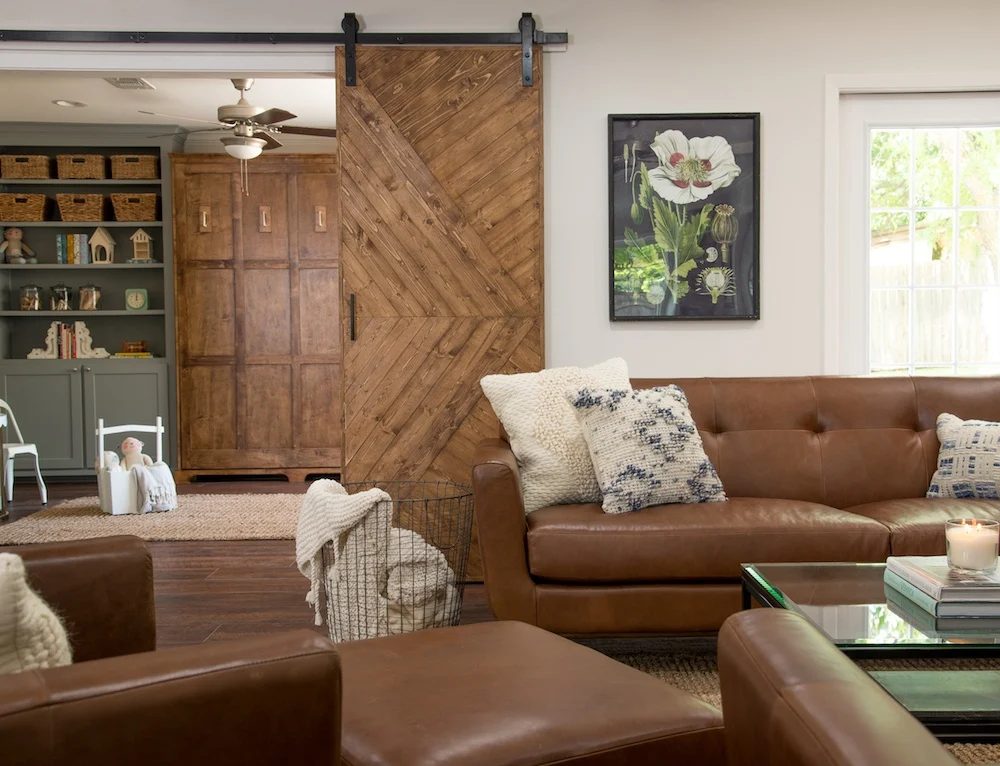 Fixer Upper Pocket Door House Living Room Botanicals