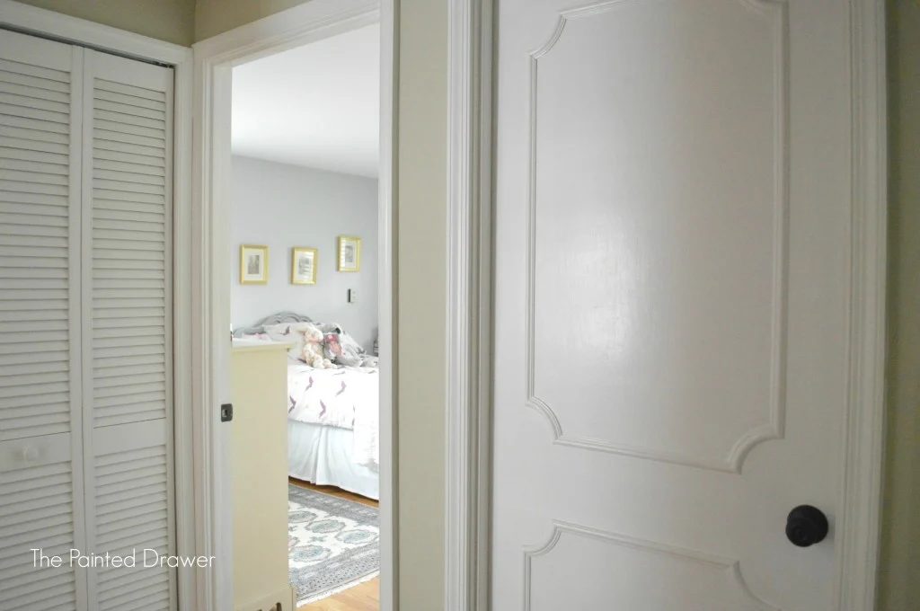 Turn Flat Doors into vivid Paneled Doors by The Painted Drawer featured on @Bekob