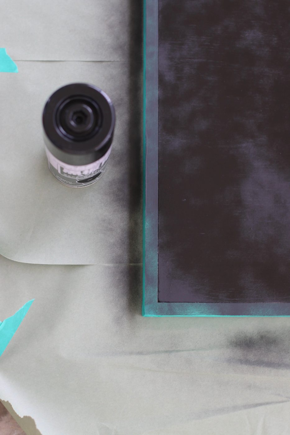How to make a framed Chalkboard - spray paint the board