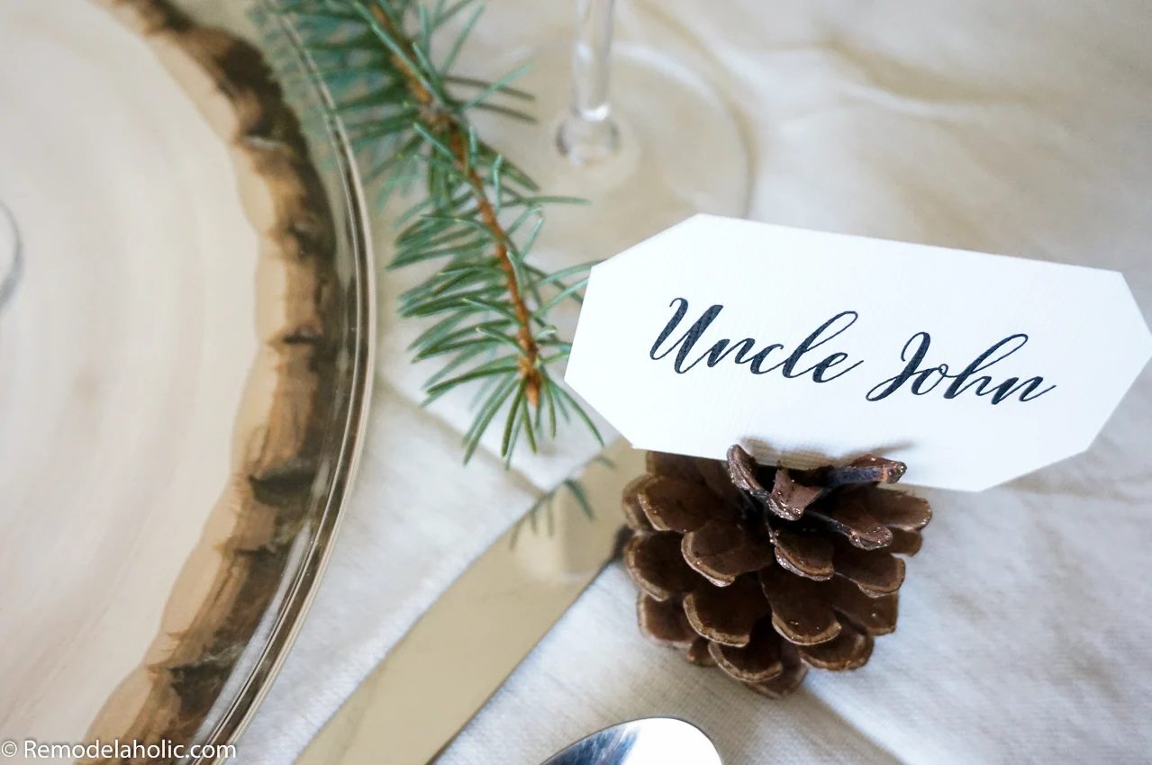 FREE Customizable Place Cards and Thanksgiving Printable Transfer