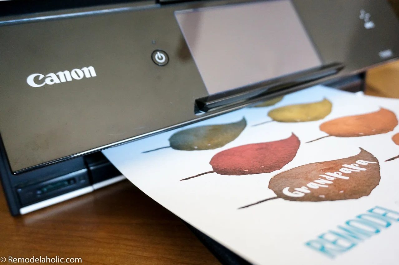 FREE Customizable Place Cards and Thanksgiving Printable Transfer