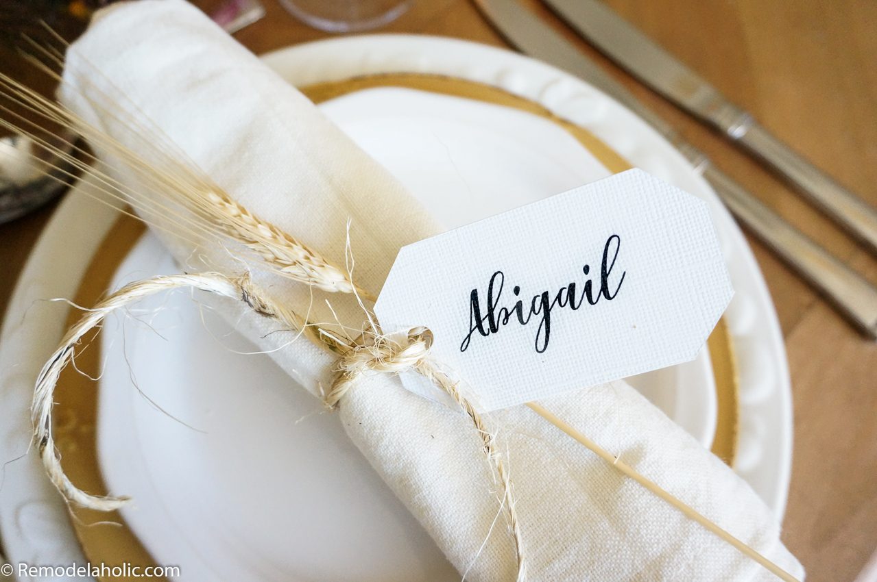 Customizable Place Cards and Thanksgiving Printable Transfer