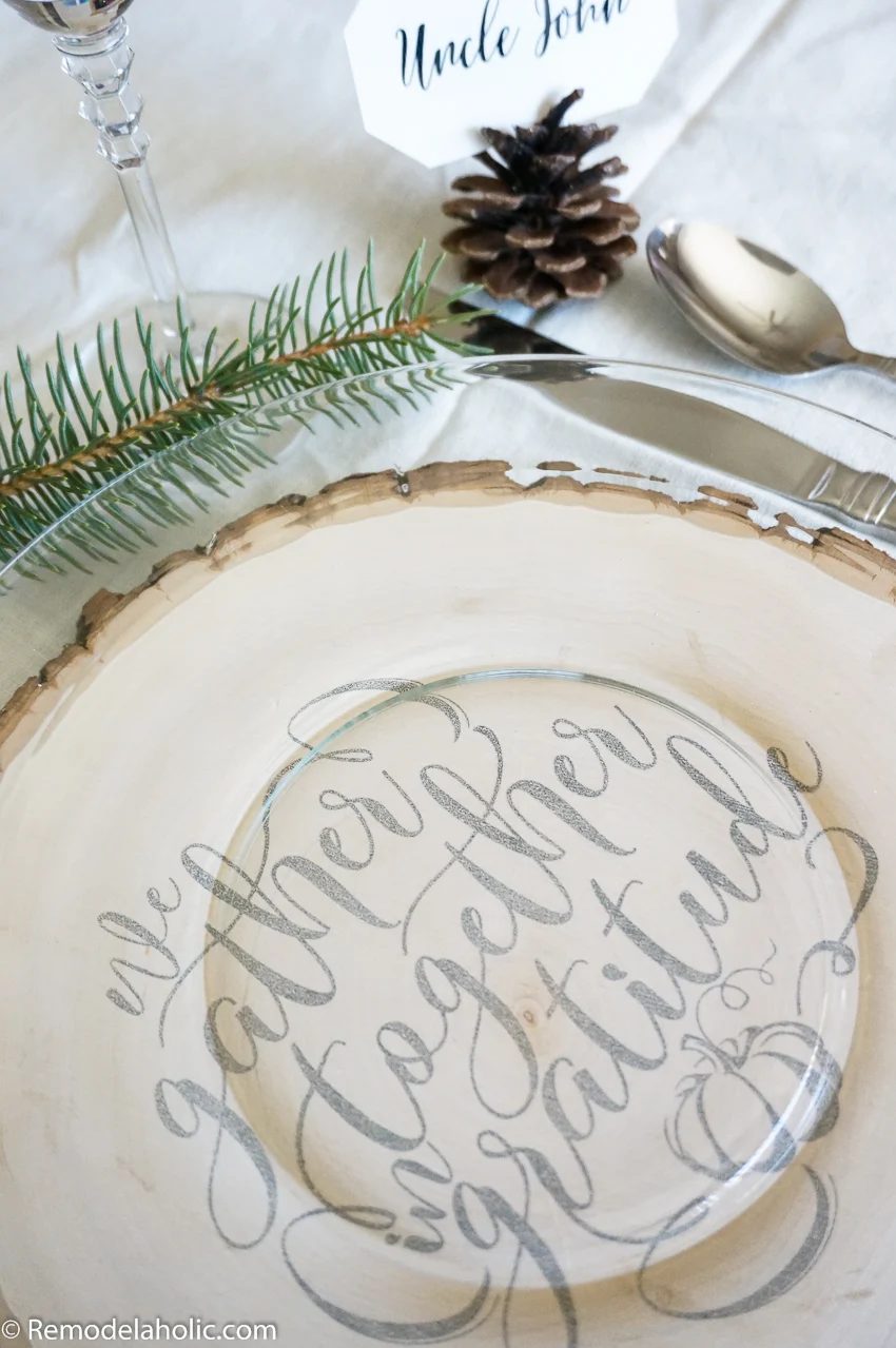 FREE Customizable Place Cards and Thanksgiving Printable Transfer