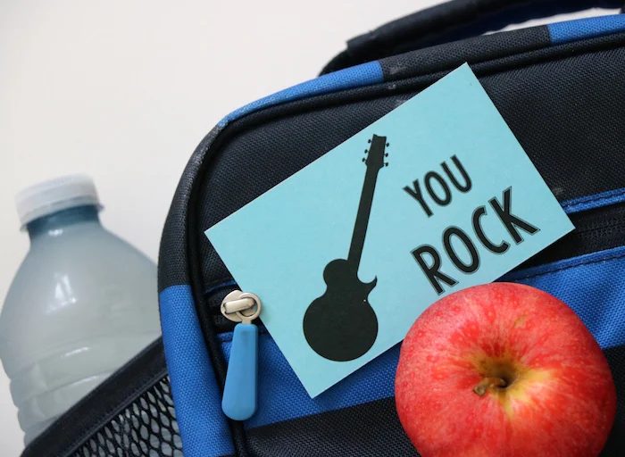 FREE back to school printables for your kids lunchboxes! Get the free PDF at Bekob.com