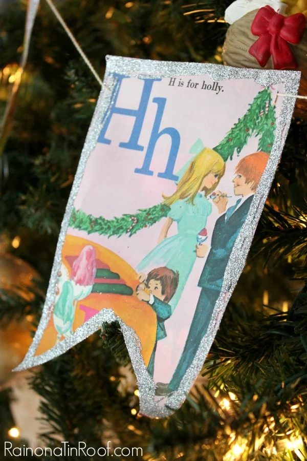 bunting garland made from old Christmas books or vintage cards Rain on a Tin Roof on Bekob