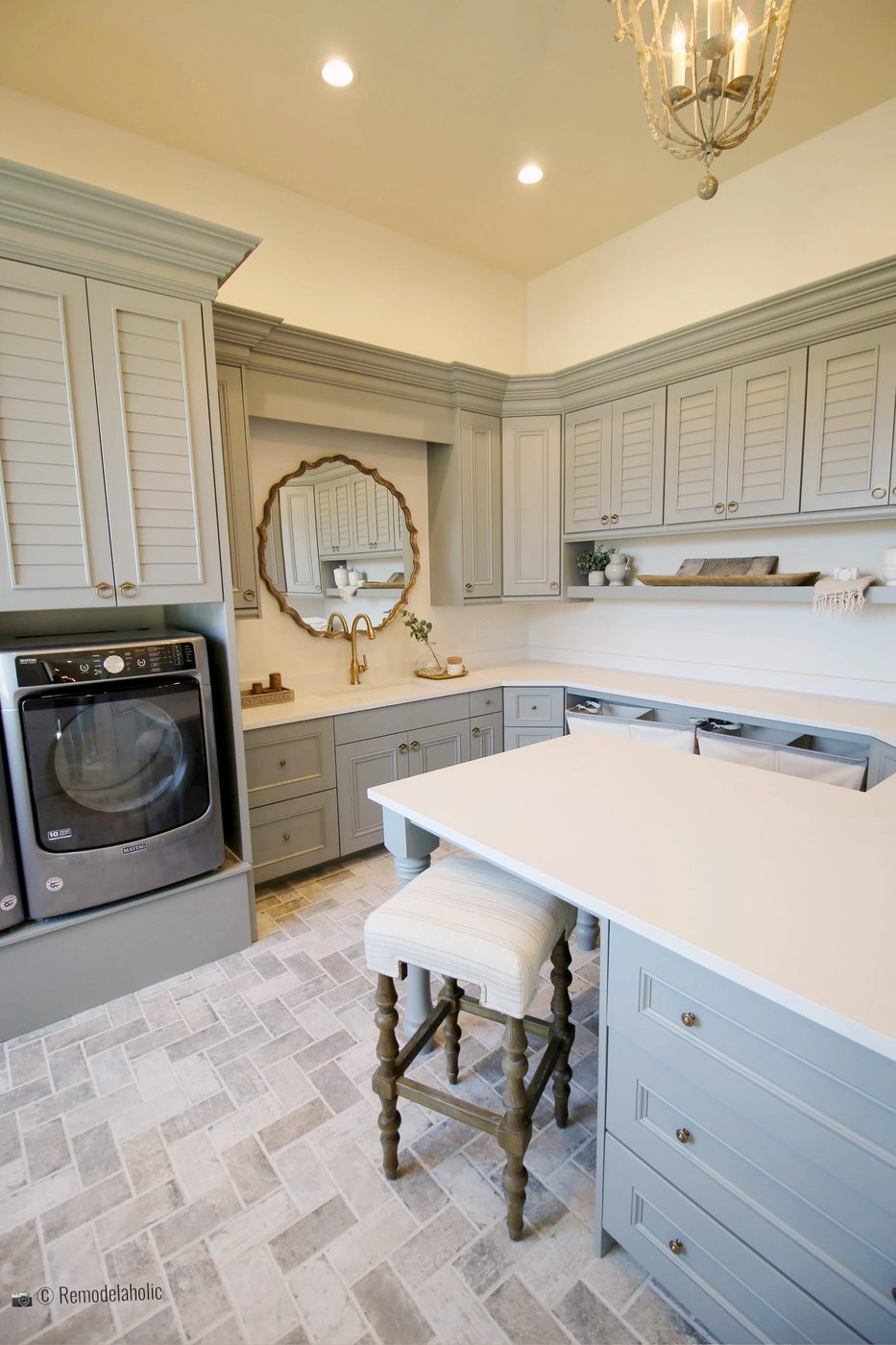 UVPH 2018 Home 4 Raykon Construction photo by Bekob. Large laundry room with lots of storage