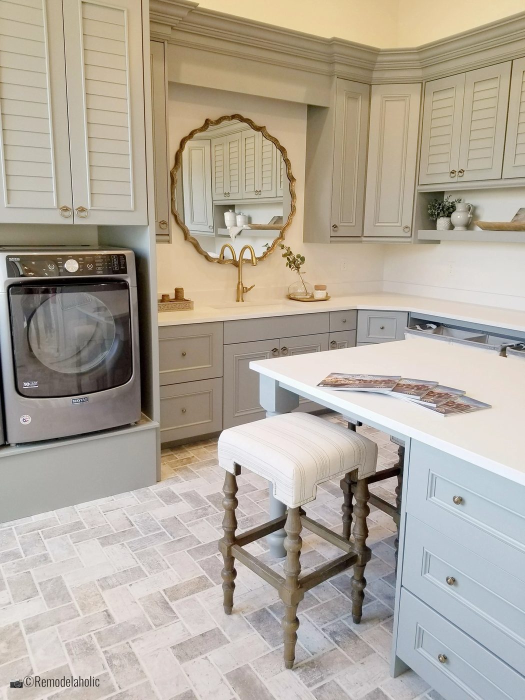 French Country Laundry Room Style options photo via Bekob.com