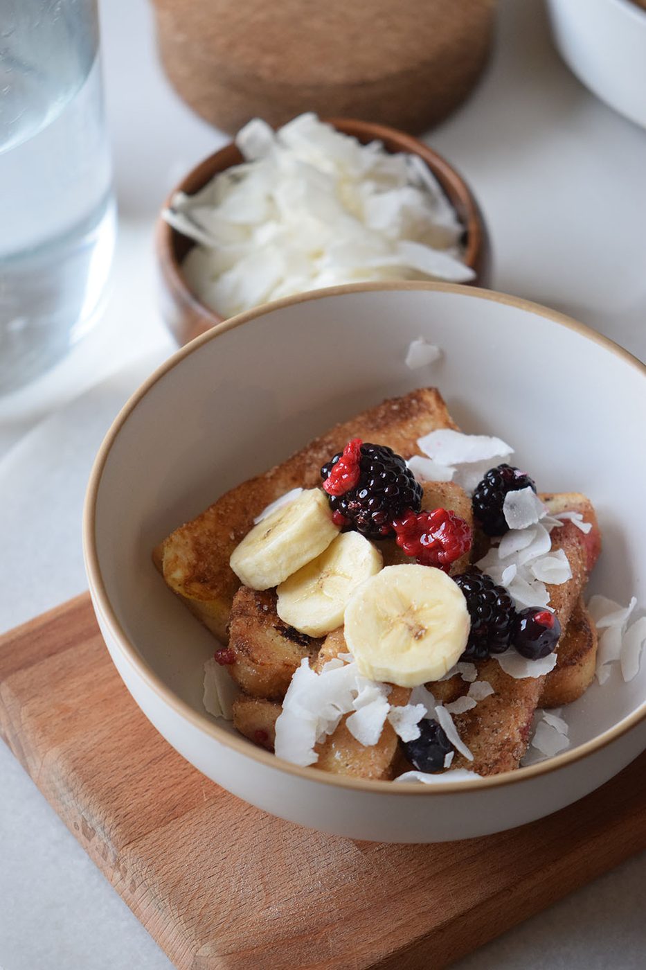 French Toast Bowl with Cinnamon Sugar, an straightforward breakfast recipe