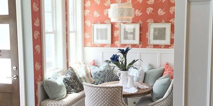 Friday Favorites: Tiny House, Hexagons, and a Teepee