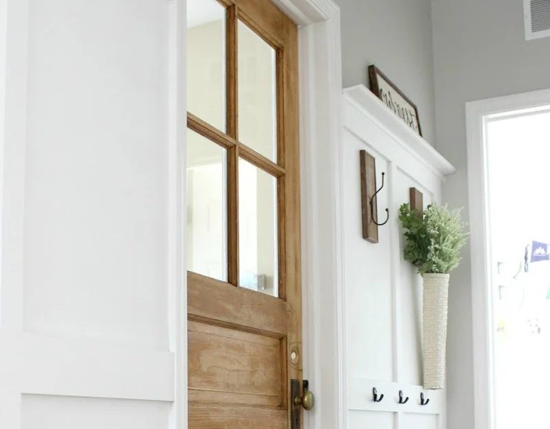 Friday Favorites: Barn Door Corner Office and Recycled Glass