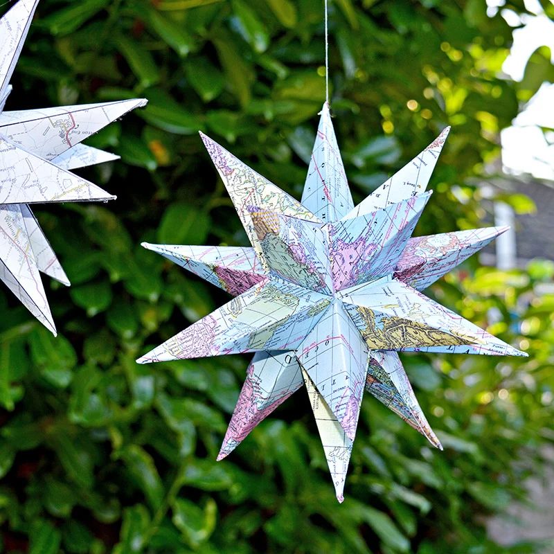Diy Map Stars With Free Printable Pillar Box Blue
