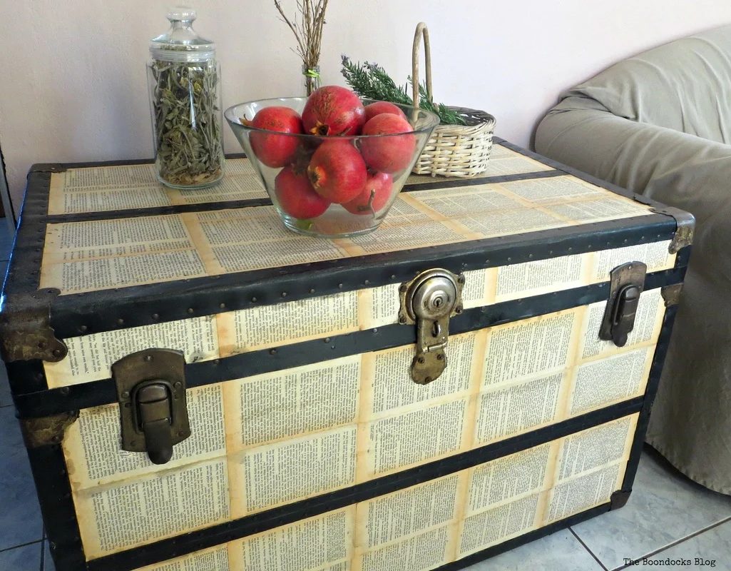 Concrete Hearths, Exposed Beams, Pallet Snowflakes and more featured on Bekob.com for our Friday Favorites