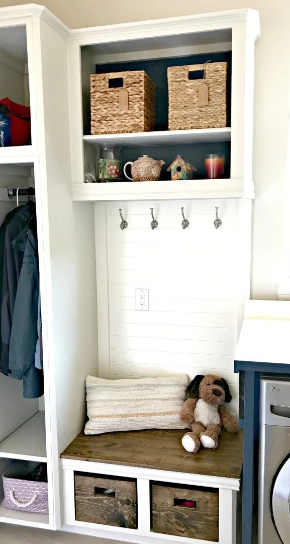 DIYLaundryAndMudroomCombo5