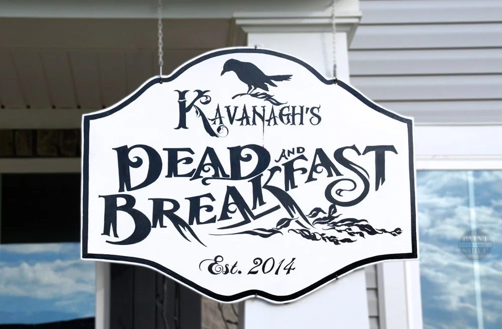 Diy Halloween Dead And Breakfast Porch Sign Paint Yourself A Smile