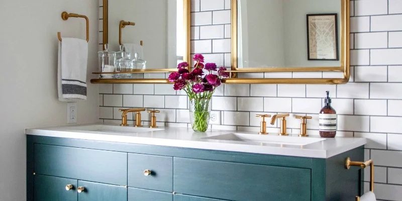 Friday Favorites: Marbling, Wallpaper, and an solid Handmade Kitchen Island