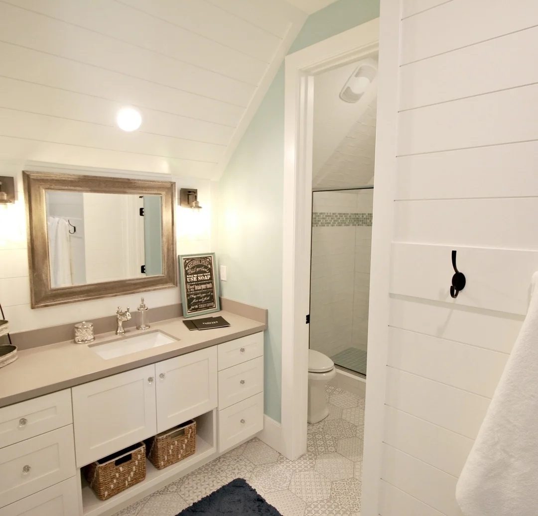 Friday Favorites: Outdoor options + Smart Storage Solutions