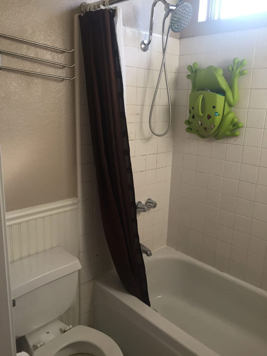Noreen Bathroom Reno 01
