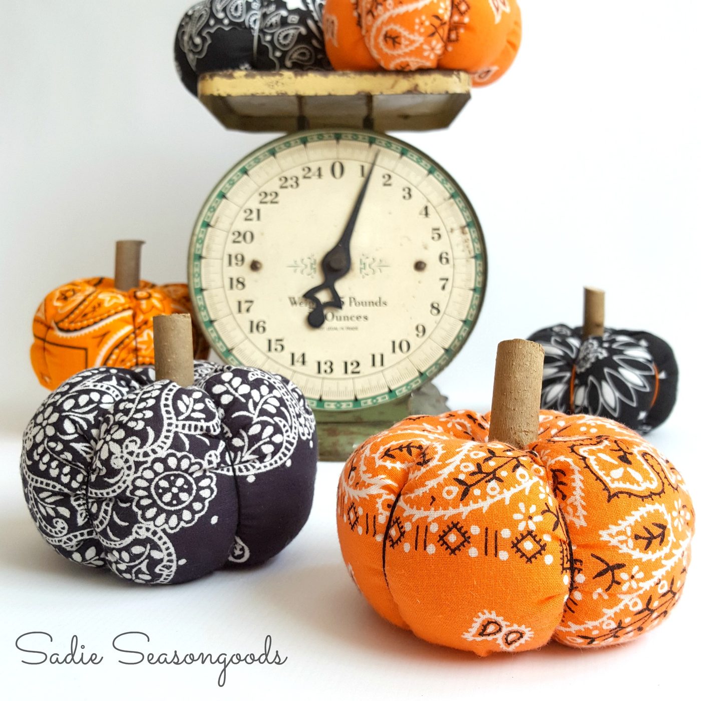 handmade-bandana-pumpkins-sadie-seasongoods