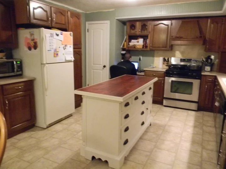 kitchen island from dresser2