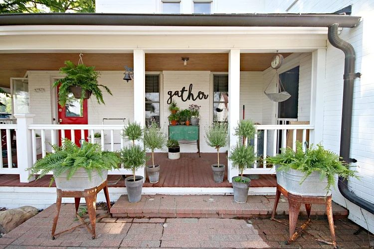 Spring Porch Decor 4
