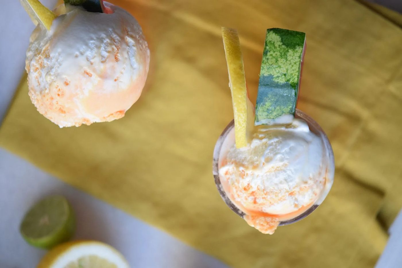 Have a light and refreshing dessert with a fruity touch. Fruity Cream Float Recipe via Bekob.com