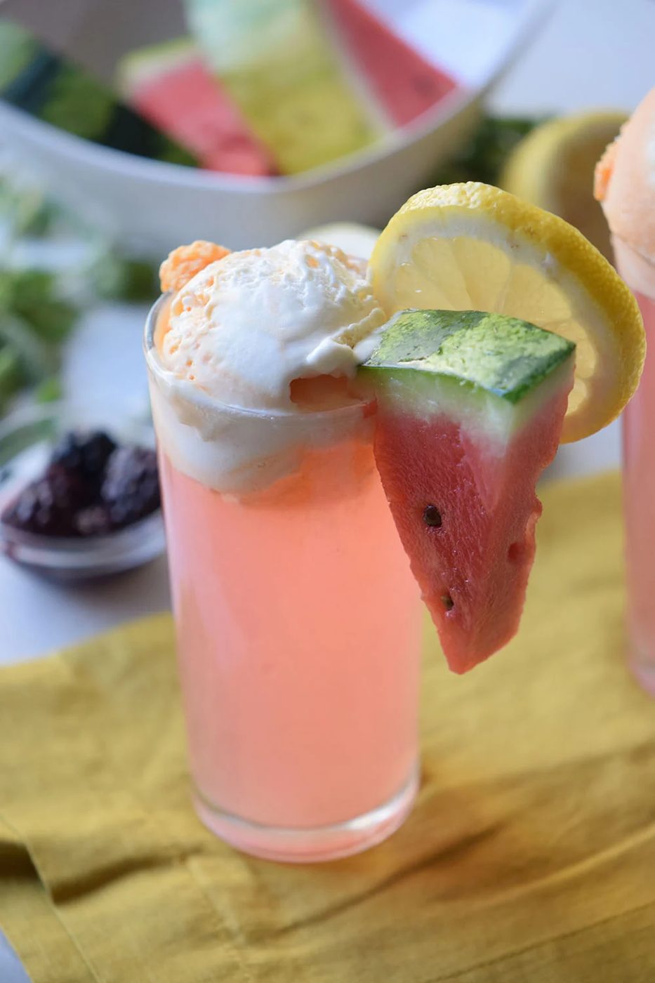 Fruity Cream Float